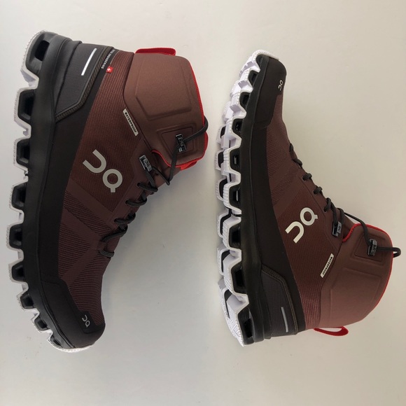 ON Running Cloudrock Mens Waterproof Mid Boot Hike - Picture 2 of 12